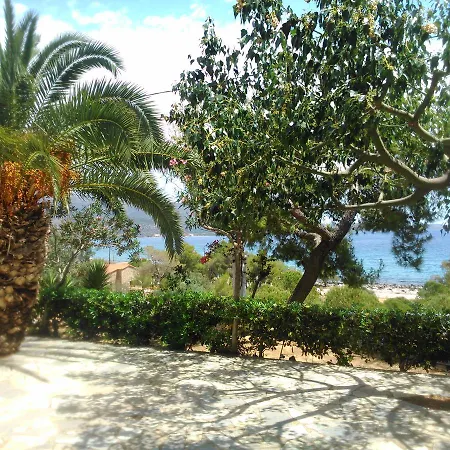 Aparthotel Maviria Monemvasia