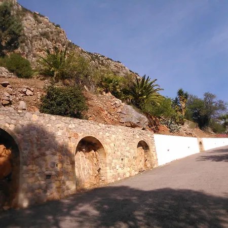 Maviria Monemvasia