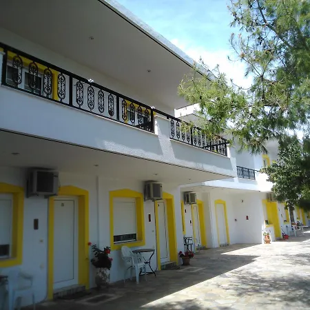 Апарт-отель Maviria