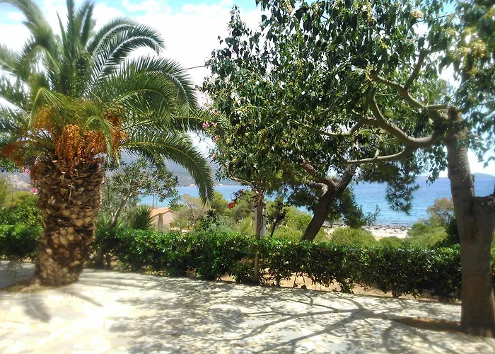 Aparthotel Maviria Monemvasía