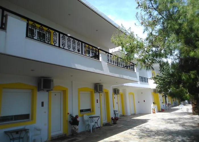 מלון דירות Maviria