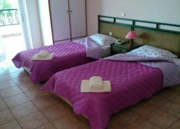 מלון דירות Maviria